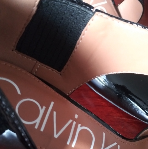 Calvin Klein Gellar leather Dress heels - Picture 14 of 16